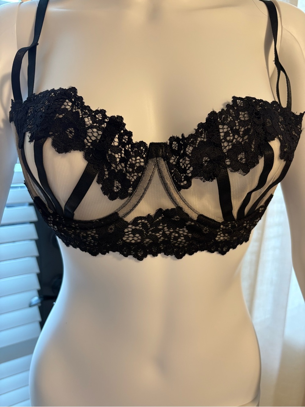 🖤Oh La La Cheri Paris Lace Mesh Underwire Bralette Bustier Black XL🖤